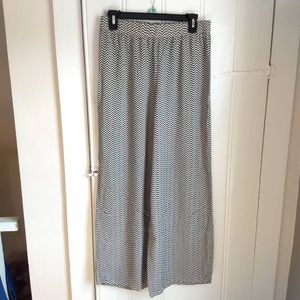 Forever 21 Cute Large Chevron Palazzo Pants
